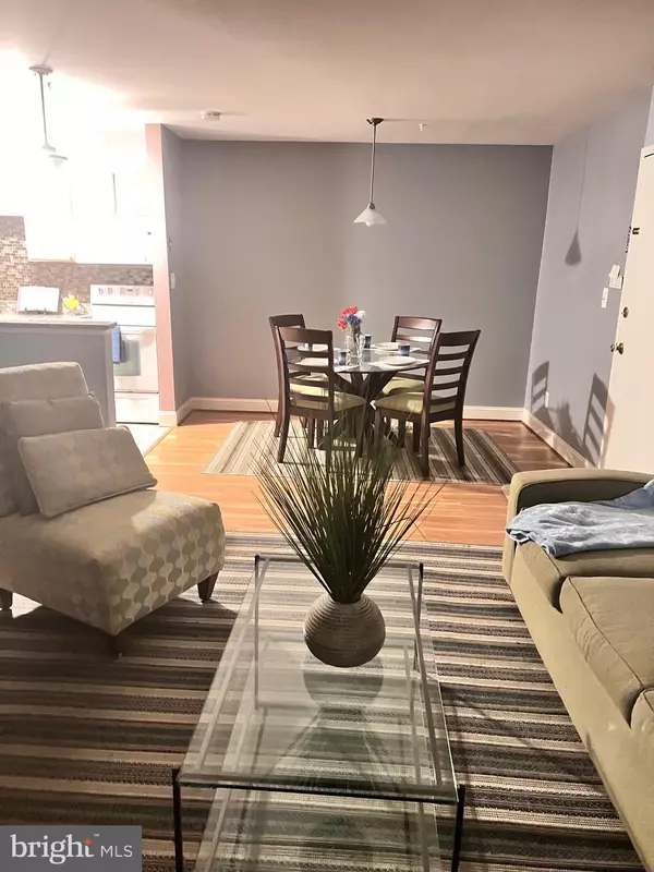 Springfield, VA 22152,5909-D PRINCE JAMES DR #D