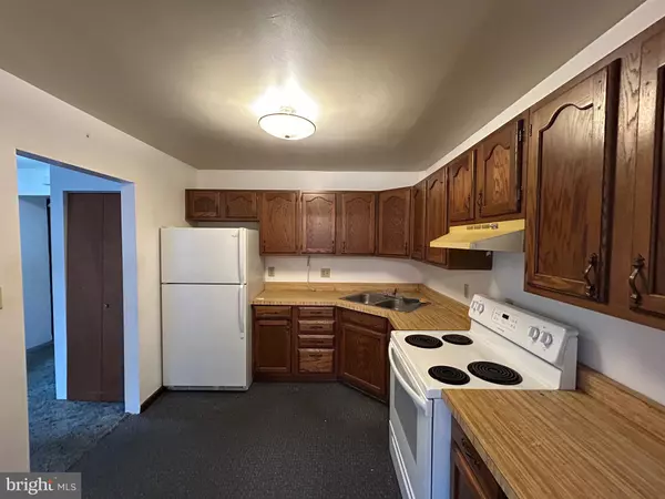 Tamaqua, PA 18252,101 PINE ST #APT 1