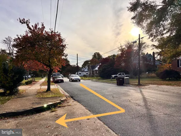 Riverdale, MD 20737,5004 INGRAHAM ST