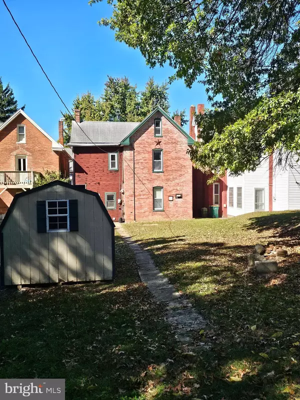 Waynesboro, PA 17268,121 HARRISON AVE