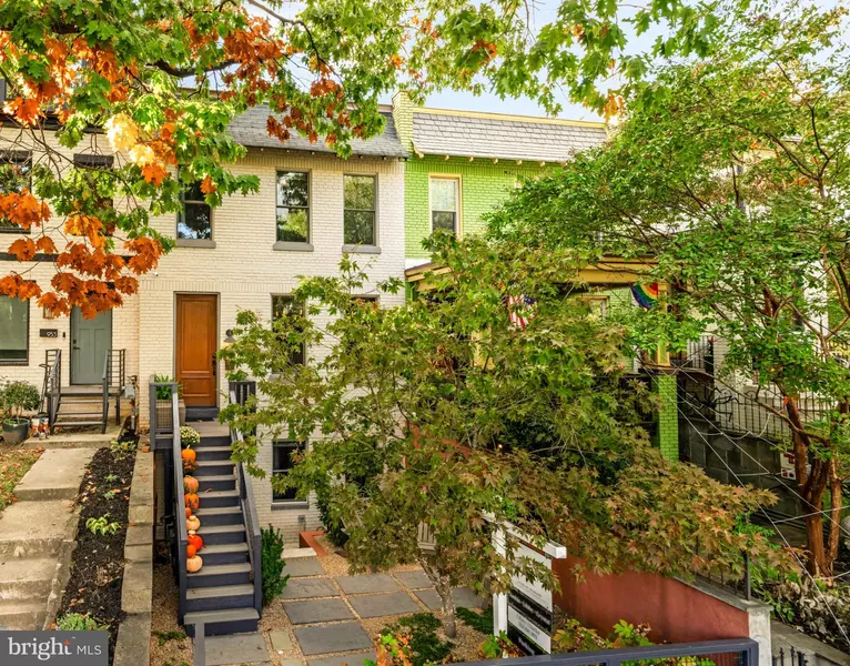 951 14TH ST SE, Washington, DC 20003