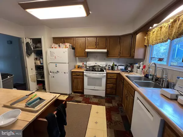 Catonsville, MD 21228,12 STOUT RUN CT