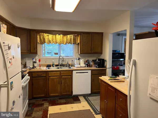 Catonsville, MD 21228,12 STOUT RUN CT