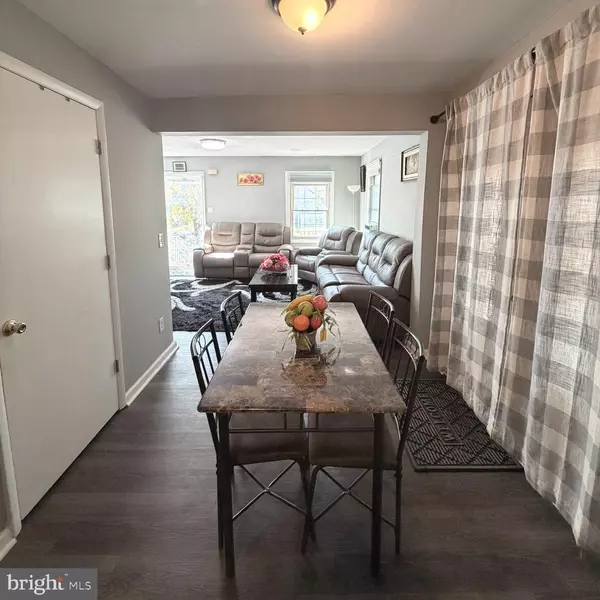 Capitol Heights, MD 20743,1021 BOOKER DR