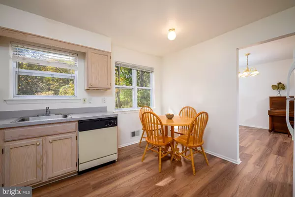 Ewing, NJ 08638,9 BLOSSOM DR