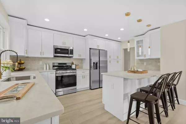 Mount Laurel, NJ 08054,120 CANTERBURY RD