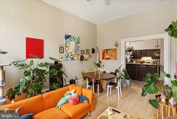 Baltimore, MD 21217,2304 EUTAW PL