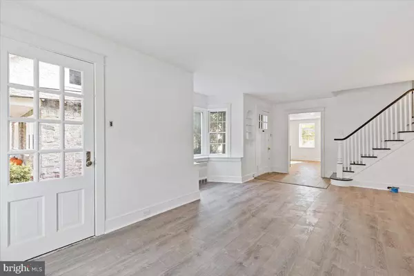 Downingtown, PA 19335,514 E LANCASTER AVE