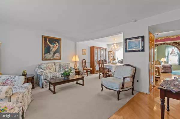 Bensalem, PA 19020,6313 CONGRESS CT