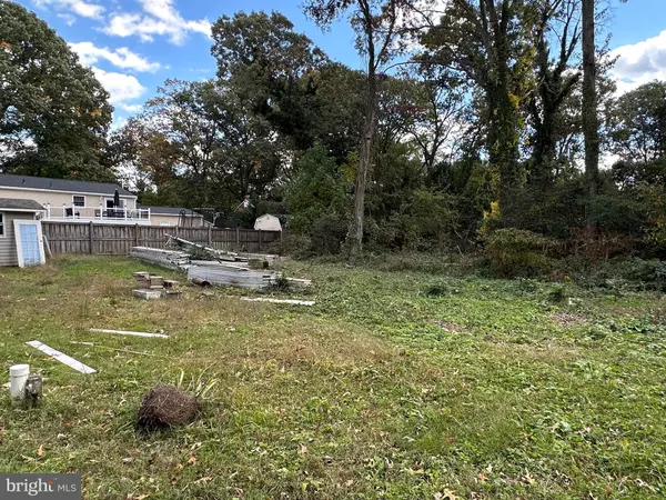 Pasadena, MD 21122,441 & 425 CAROLINA AVE