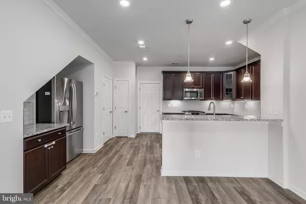 Sterling, VA 20166,45114 KINCORA DR