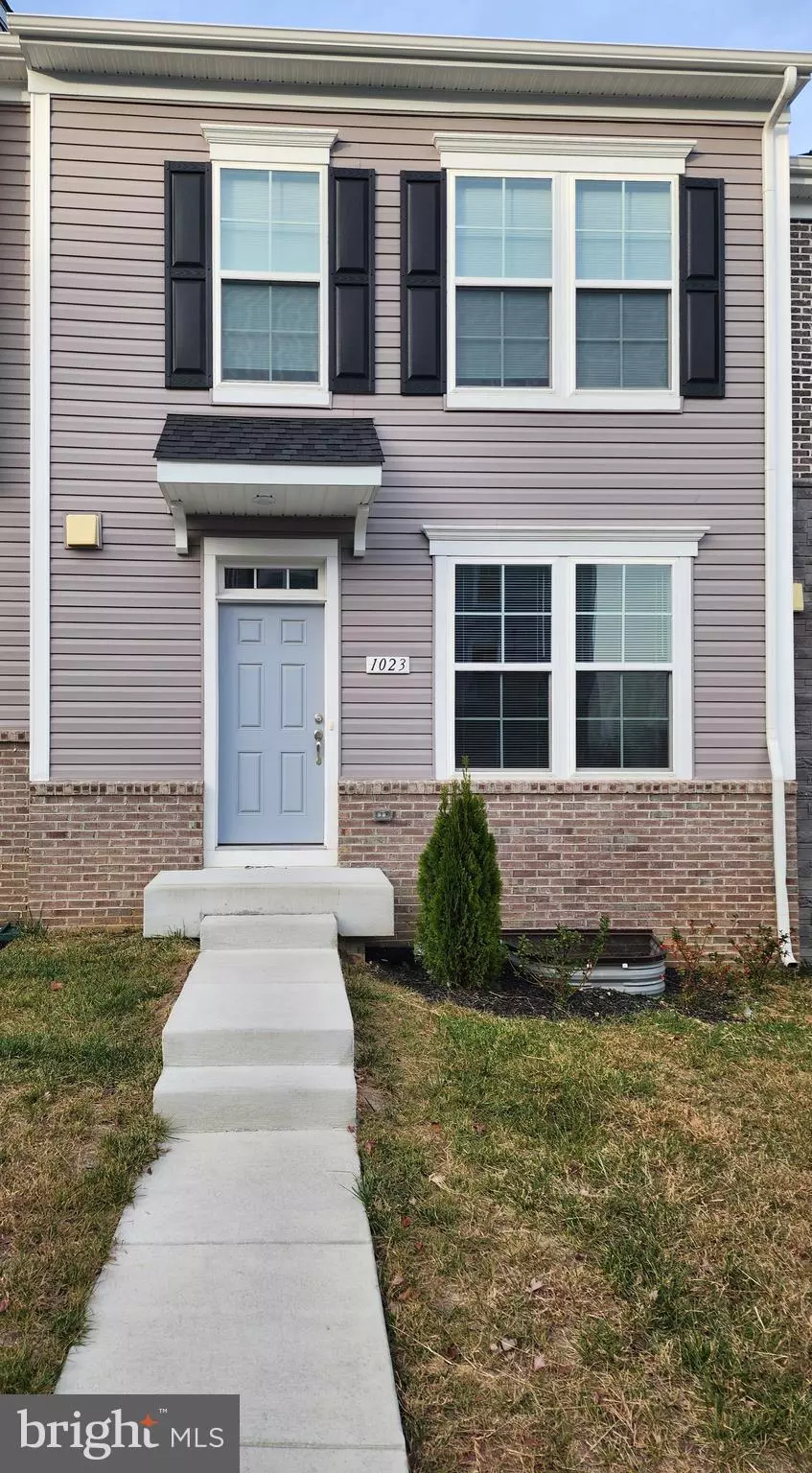 Laurel, MD 20707,1023 FLESTER LN