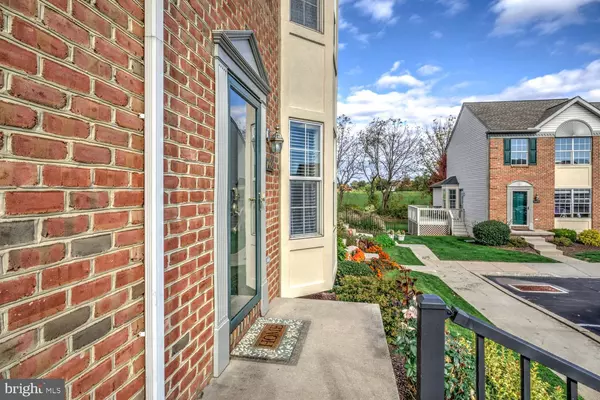 Lancaster, PA 17601,1006 COBBLESTONE LN