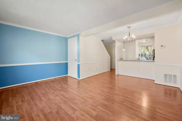 Springfield, VA 22153,8439 LAZY CREEK CT