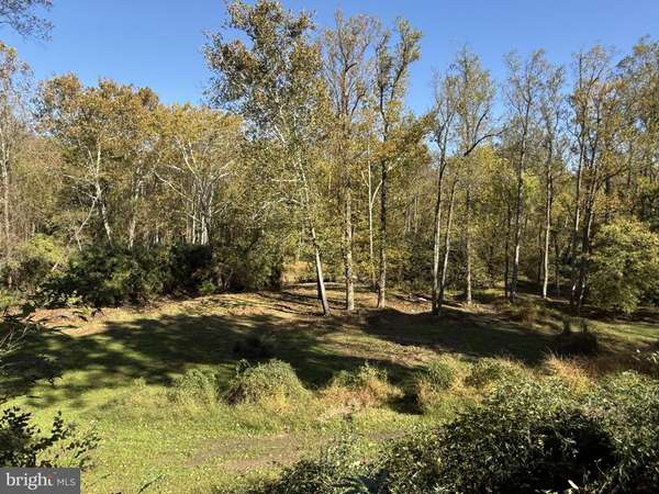 Mclean, VA 22101,1416 LADY BIRD DR