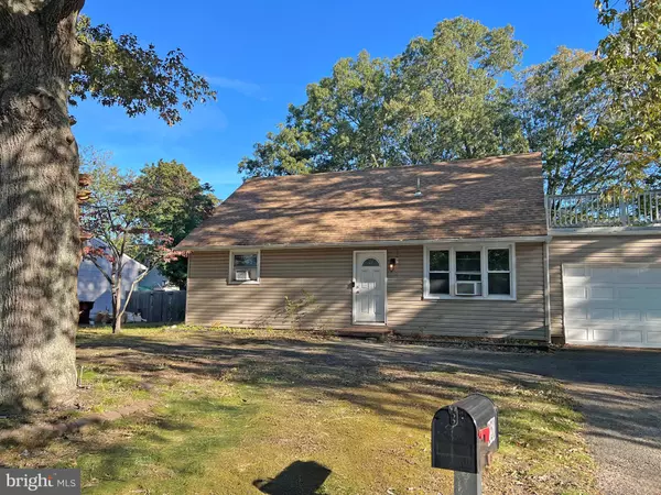 253 SHORE BLVD, Bayville, NJ 08721