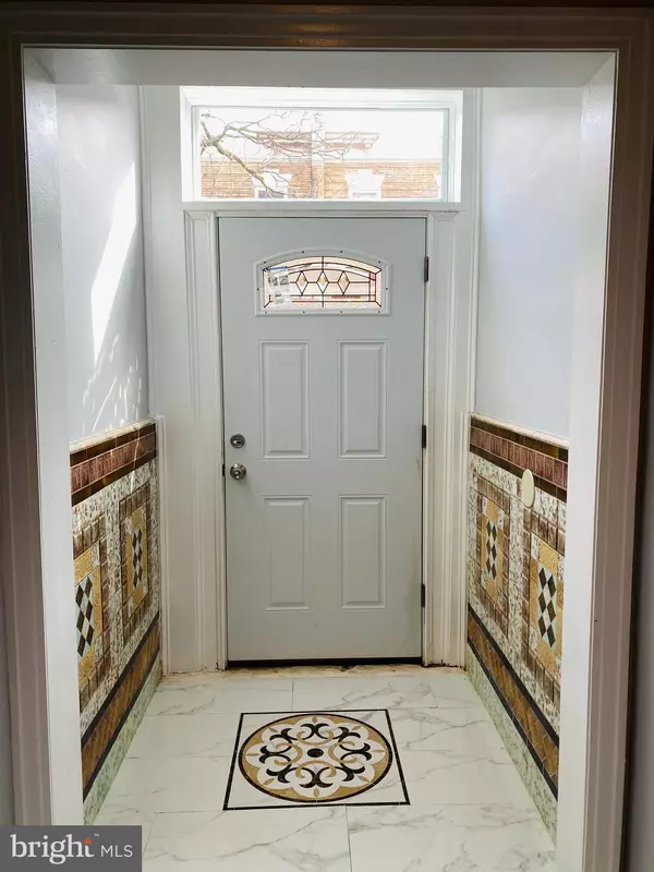 Philadelphia, PA 19145,1810 S 17TH ST #1