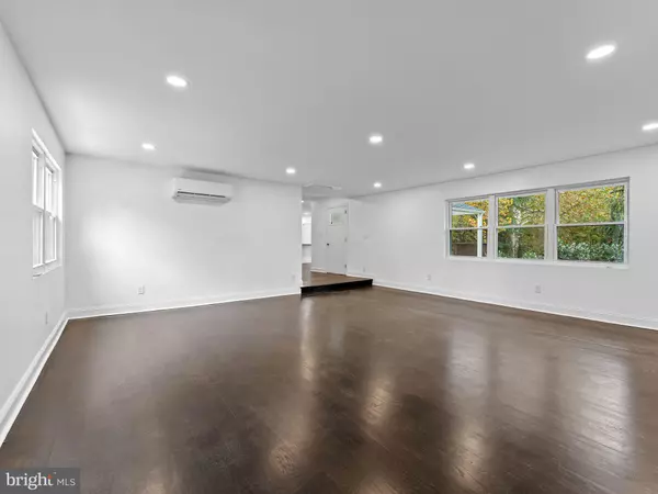 King Of Prussia, PA 19406,700 CROOKED LN