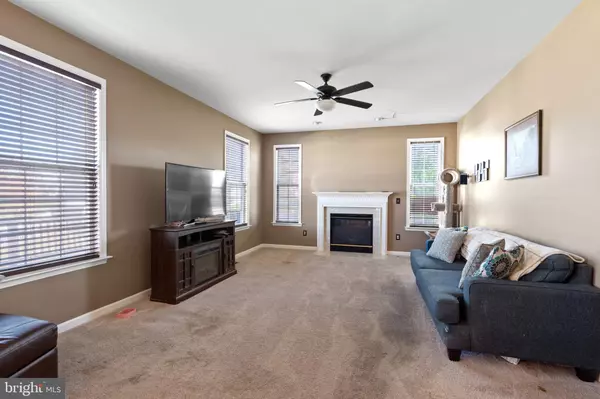 Martinsburg, WV 25403,85 VANE DR