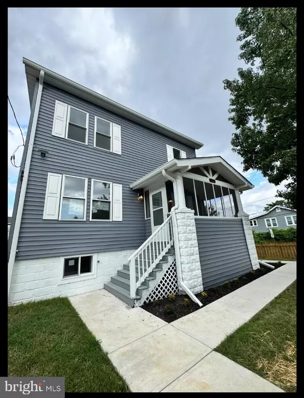 2932 YOST PL NE, Washington, DC 20018