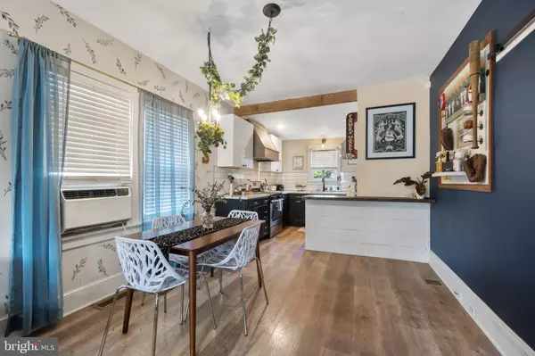 New Castle, DE 19720,11 HOLCOMB LN