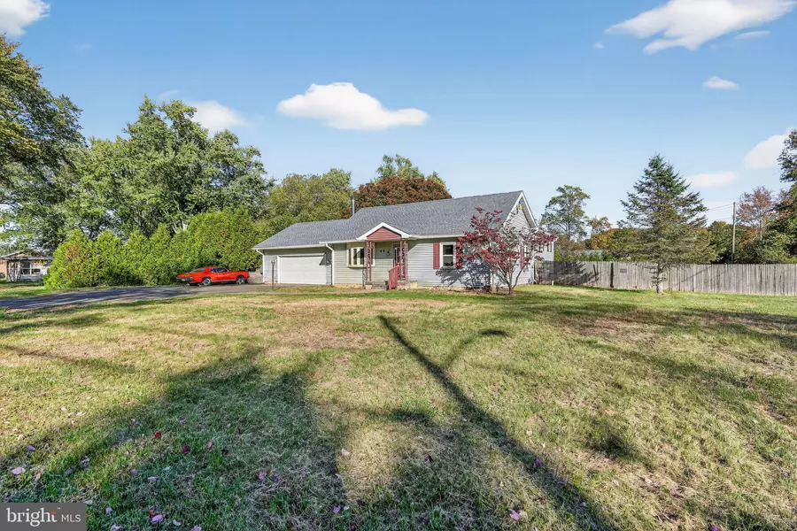 68 BRANDYWINE RD, Pemberton, NJ 08068