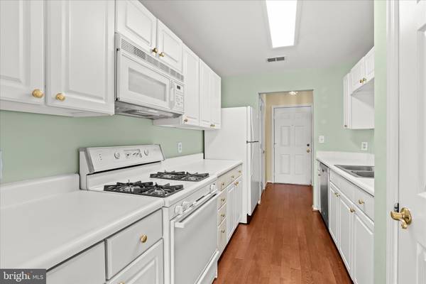 Bel Air, MD 21014,300-I CANTERBURY RD #300-I