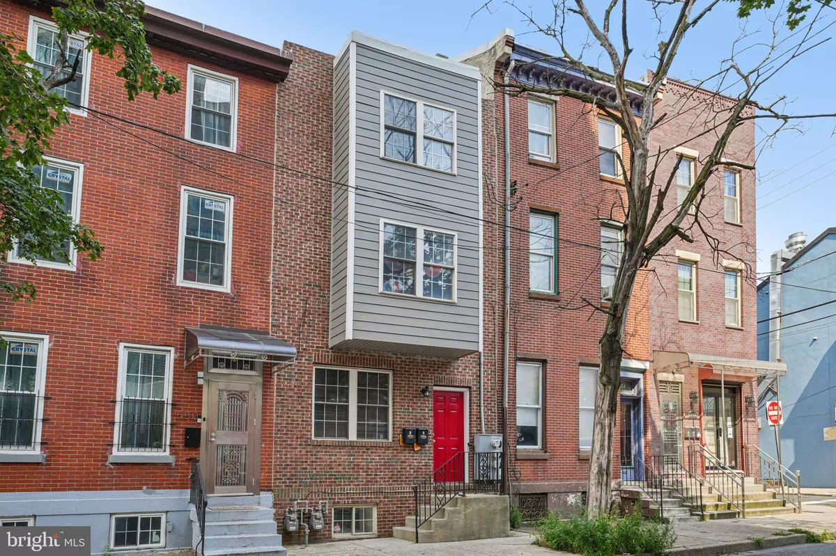 Philadelphia, PA 19123,552 N 11TH ST