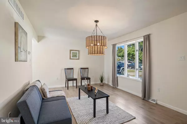 Williamstown, NJ 08094,112 SHISLER AVE