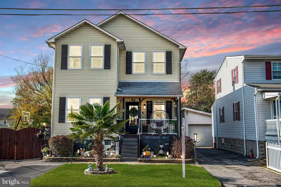 4 MIDWAY AVE, Baltimore, MD 21222