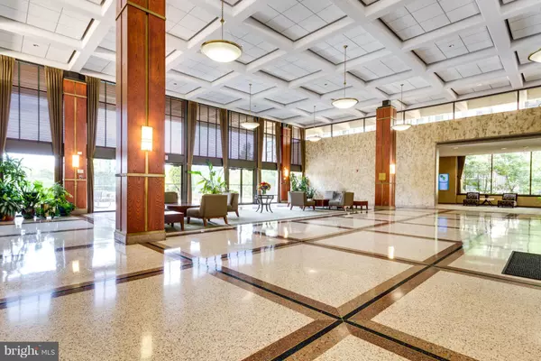 Falls Church, VA 22041,5501 SEMINARY RD #2606S