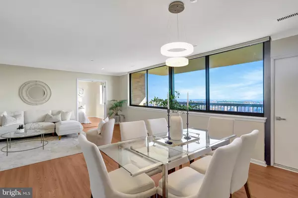 Falls Church, VA 22041,5501 SEMINARY RD #2606S