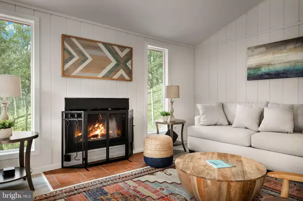 Hedgesville, WV 25427,142 RAVENSFOOT TRL