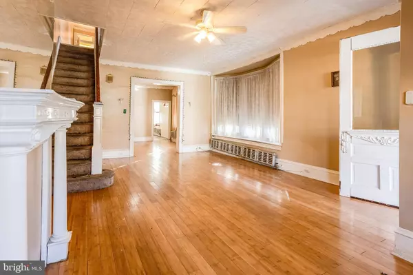 Philadelphia, PA 19143,5244 WALTON AVE