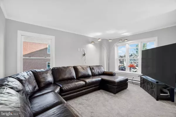 Mount Airy, MD 21771,714 ROBINWOOD DR