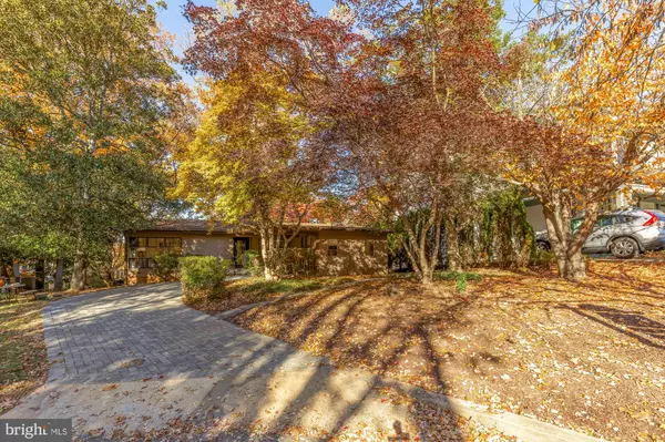 Chevy Chase, MD 20815,4911 FALSTONE AVE