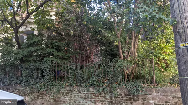 Philadelphia, PA 19143,513 S 46TH ST