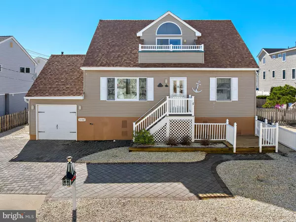Long Beach Township, NJ 08008,10 MERMAID LN