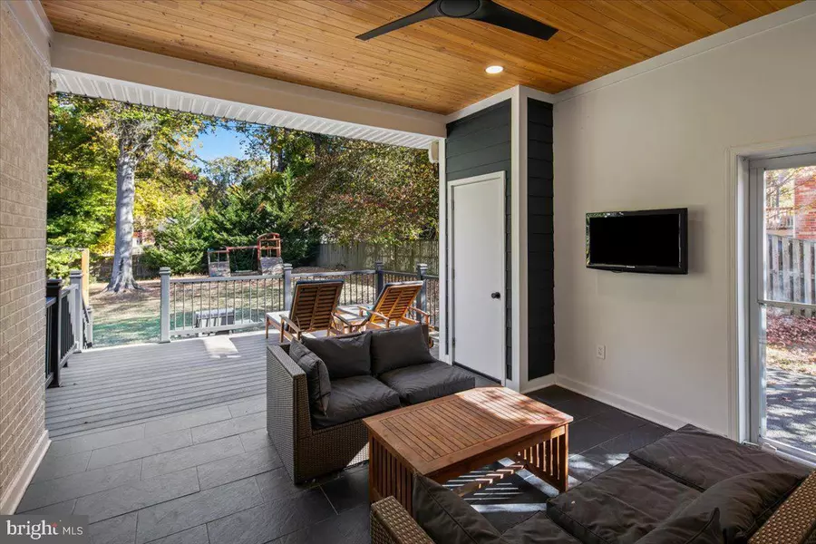 4504 NEPTUNE DR, Alexandria, VA 22309