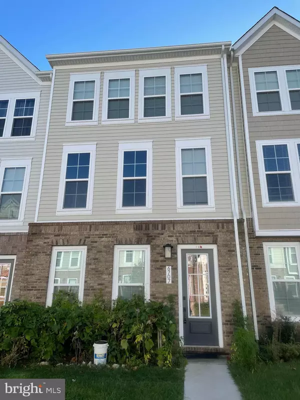 Gainesville, VA 20155,6707 UPLAND MANOR DR