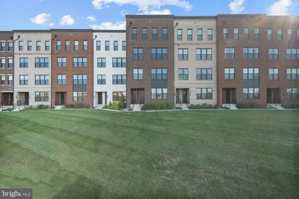 Ashburn, VA 20148,22361 ROANOKE RISE TER