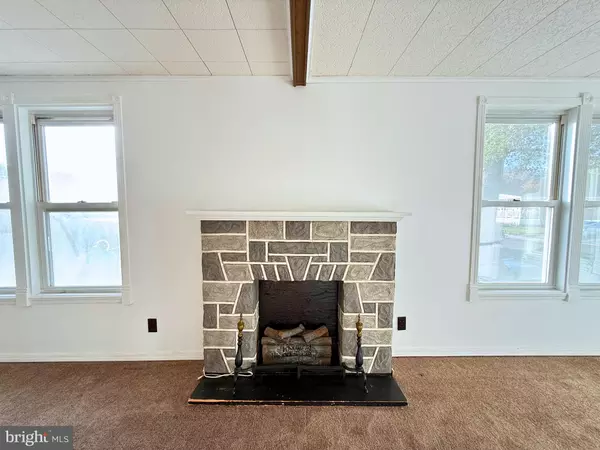 Vineland, NJ 08360,1976 N EAST AVE #249