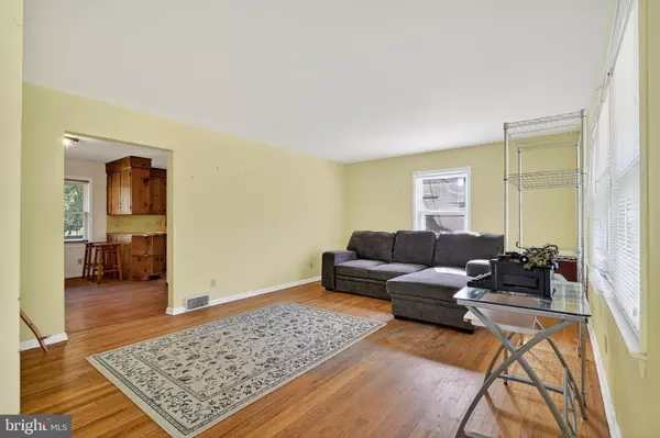 Princeton Junction, NJ 08550,103 HARRIS RD