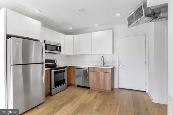 Philadelphia, PA 19125,1416 FRANKFORD AVE #404