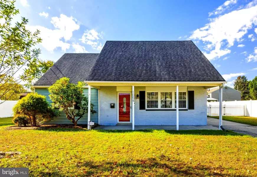 1054 BRADFORD DR, Williamstown, NJ 08094