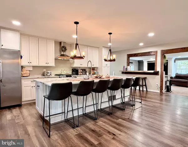 Williamstown, NJ 08094,1325 JANVIER RD