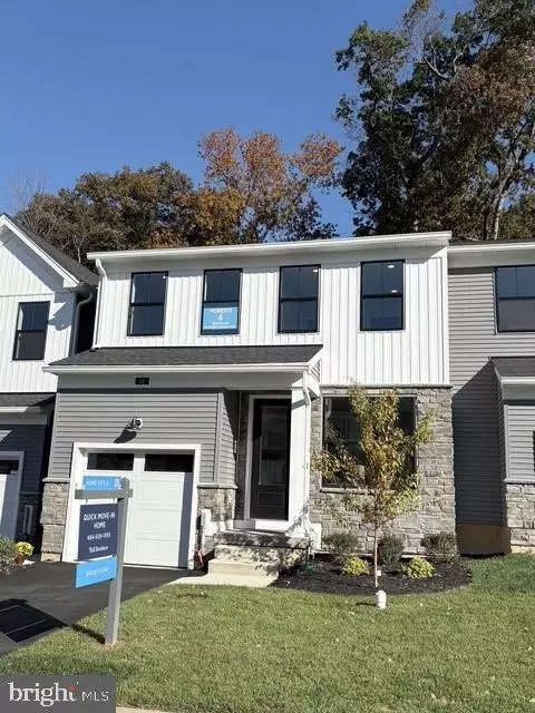 Downingtown, PA 19335,16 GRAYSON LN