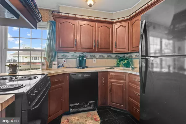 Levittown, PA 19054,34 TULIP LN