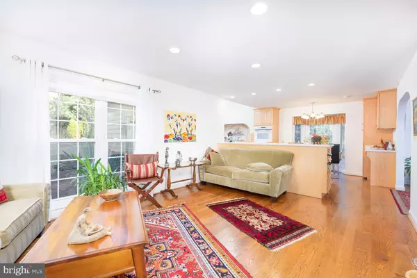 Montgomery Village, MD 20886,9841 MEADOWCROFT LN