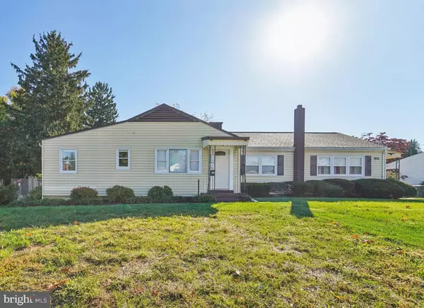 814 MONTCLAIRE AVE, Frederick, MD 21701